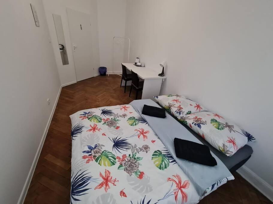 Fantastic Waw - Ok11 Room D ワルシャワ エクステリア 写真